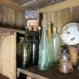 2015-16 Location image - Galley, Borchgrevink's hut (068)