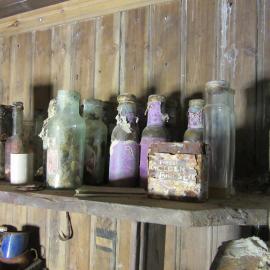 2015-16 Location image - Galley, Borchgrevink's hut (073)