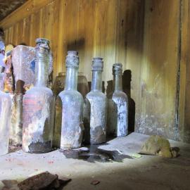 2015-16 Location image - Galley, Borchgrevink's hut (090)