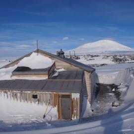 Snow build-up on Scott's 'Terra Nova' hut 