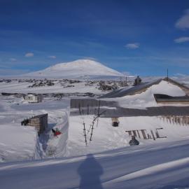 Snow build-up on Scott's 'Terra Nova' hut (001)