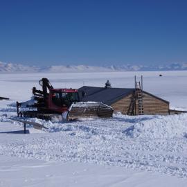 Snow clearing at Cape Evans (010)