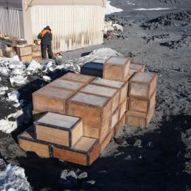 Reinstalling Venesta cases, Shackleton's 'Nimrod' hut (001)