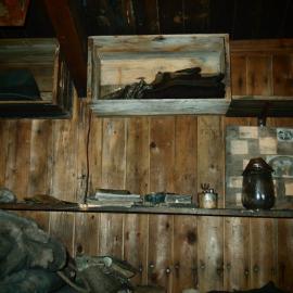 Tenement shelves, Scott's 'Terra Nova' hut (001)
