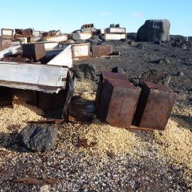 2010-11 Supply deposit at Cape Evans (002)
