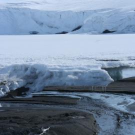 2010-11 Landscape near Barne Glacier