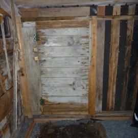 2010-11 Main door of Scott's 'Terra Nova' hut, Cape Evans
