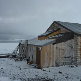2010-11 South-West corner of Scott's 'Terra Nova' hut, Cape Evans (005)
