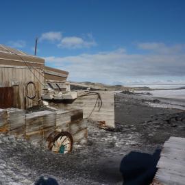 2009-10 Garage area outside Shackleton's 'Nimrod' hut