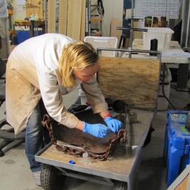 AHT Conservator Julie Unruh coating dredge (003)