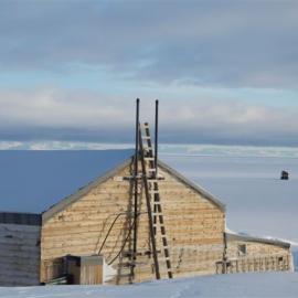 East elevation of Scott's 'Terra Nova' hut (001)