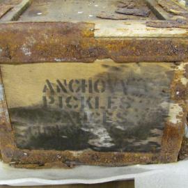 Burgess' Venesta case (002)