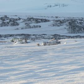 2010-11 AHT field camp and Scott's 'Terra Nova' hut, Cape Evans