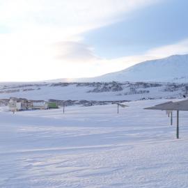 2010 Scott's 'Terra Nova' hut inspection, exterior (033)