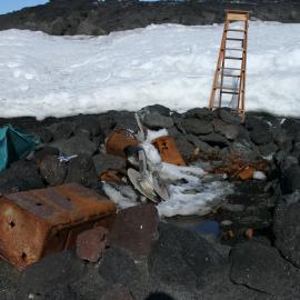 2010-11 Artefacts in situ in the Stone hut, Cape Evans (016)