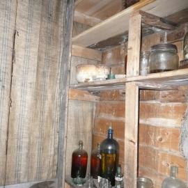 2010-11 Location image of artefacts in Murray's Laboratory inside Shackleton's 'Nimrod' hut