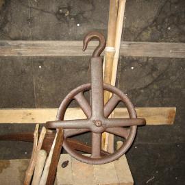 2010-11 Wheel pulley inside Mawson's laboratory, Cape Royds