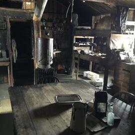 2015-16 Scott's 'Terra Nova' hut inspection, interior (006)