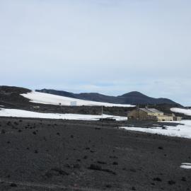 2015-16 Scott's 'Terra Nova' hut, southwest elevation (002)