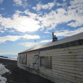 2015-16 South wall, Scott's 'Terra Nova' hut