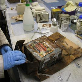 Treating Griffiths McAllister tin (004)
