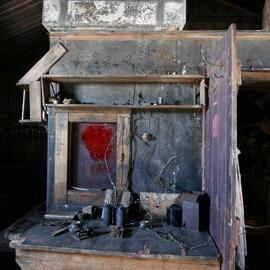 2018-19 Table outside the Darkroom door inside Scott's 'Terra Nova' hut