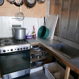 2018-19 AHT field camp container, Cape Evans (005)
