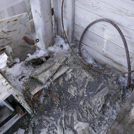 2018-19 Latrine outside Shackleton's 'Nimrod' hut at Cape Royds