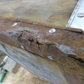 Repairing of Venesta case (004)
