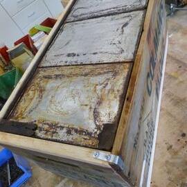 Re-housing tins in Colman's box (002)