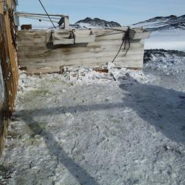 Stables at Shackleton's 'Nimrod' hut (002)