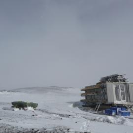 Conservation labs at Cape Evans (008)