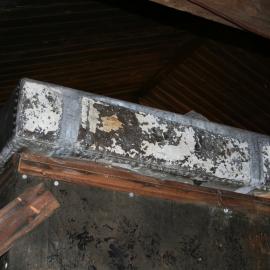2013-14 Water tank inside Scott's 'Terra Nova' hut, Cape Evans (001)