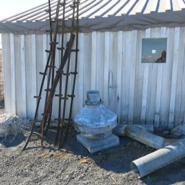 2013-14 Artefacts outside Scott's 'Terra Nova' hut, Cape Evans (002)