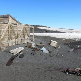 2013-14 Artefacts outside Scott's 'Terra Nova' hut, Cape Evans (025)