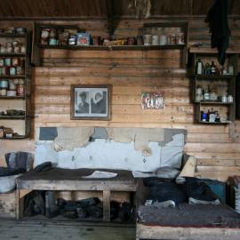 2012-13 Shackleton's 'Nimrod' hut inspection, interior