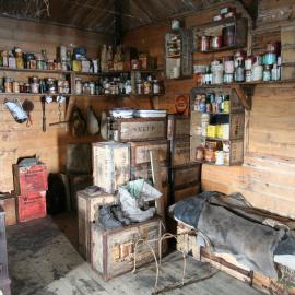 2012-13 Shackleton's 'Nimrod' hut inspection, interior (016)