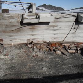 Stables of Shackleton's 'Nimrod' hut (003)