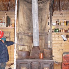 2012-13 Shackleton's 'Nimrod' hut survey, interior (063)