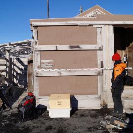 2012-13 Shackleton's 'Nimrod' hut survey, exterior (024)