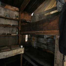 Geology area, Scott's 'Terra Nova' hut (002)