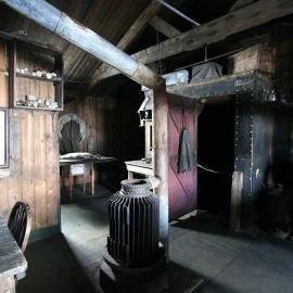 Wardroom table and stove, Scott's 'Terra Nova' hut (001)