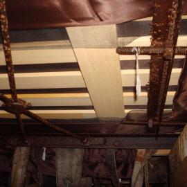 Bed frame, Scott's 'Terra Nova' Hut (004)