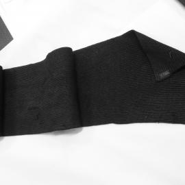 Knitted woollen scarf