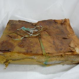 Aurora Australis ream of paper (058)