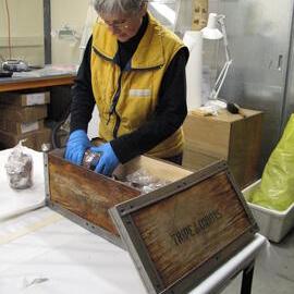 Venesta case packing project (010)