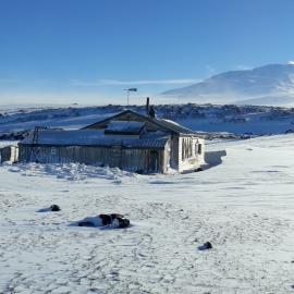 2017-18 Scott's 'Terra Nova' hut, environs and Mount Erebus