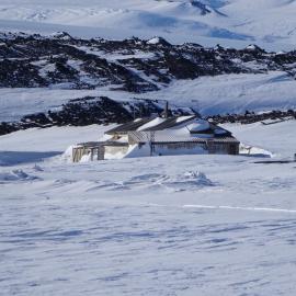 2017-18 Scott's 'Terra Nova hut and Cape Evans environs