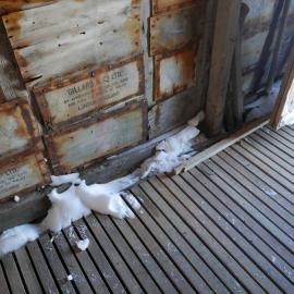 2017-18 Scott's 'Terra Nova' hut, work task, duckboards (005)