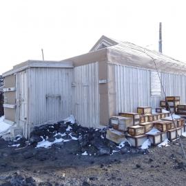 2017-18 Shackleton's 'Nimrod' hut, exterior, South-west corner